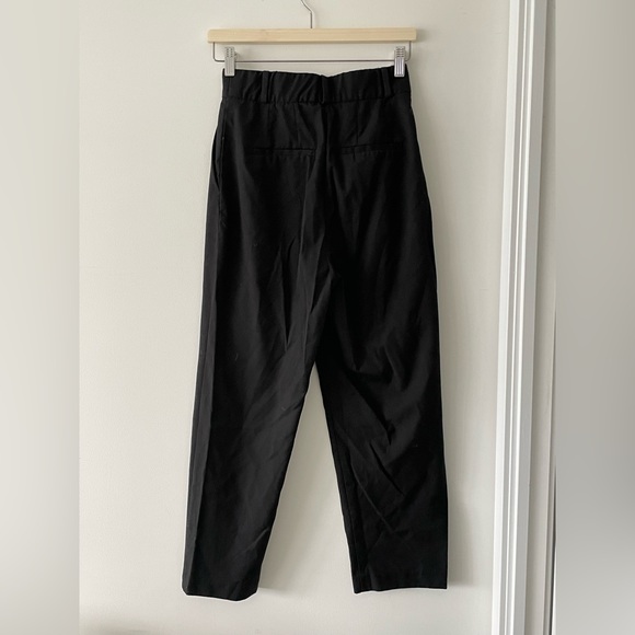 TOPSHOP High Waisted Pleated Trousers - Picture 3 of 3